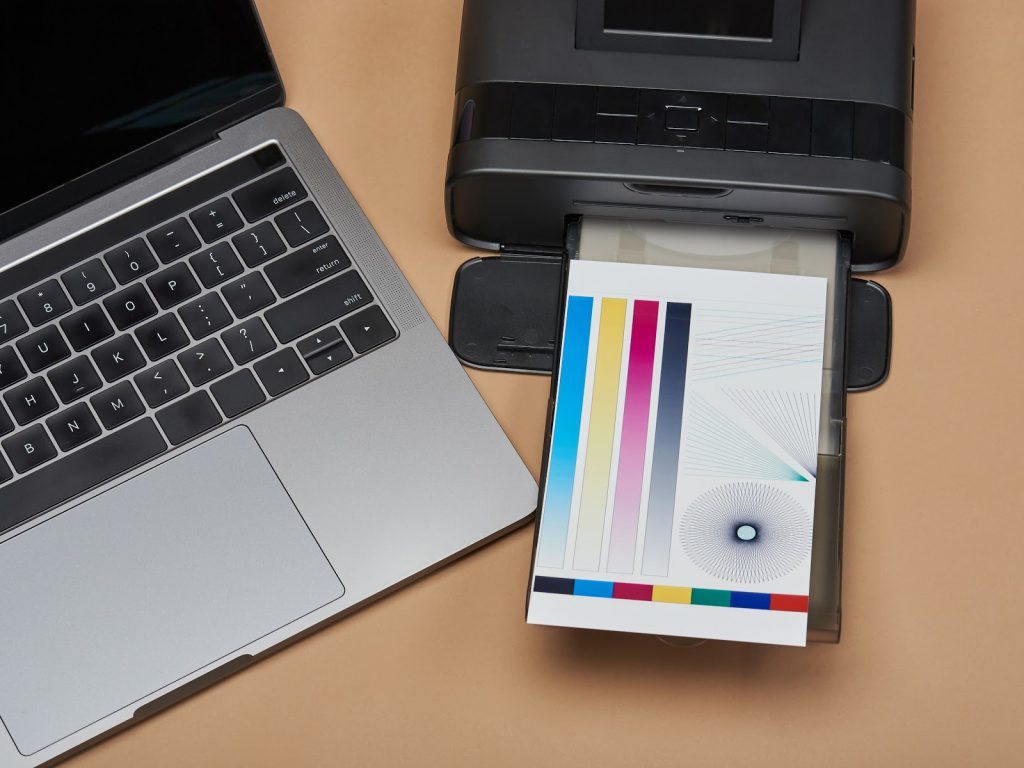 The Benefits of Using a Professional Printing Service in Santa Ana, CA